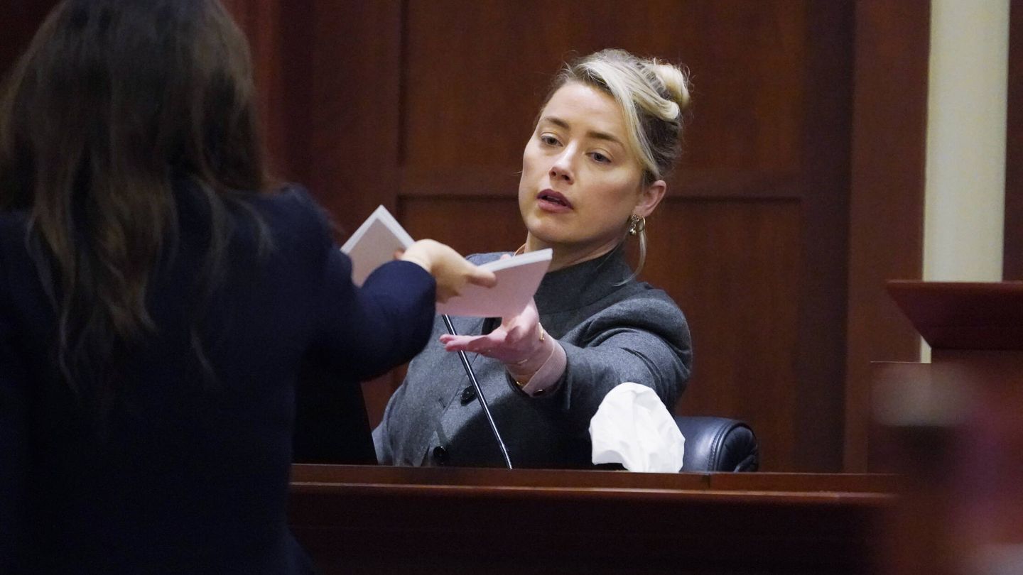Amber Heard, durante su testimonio en el juicio. (EFE/Steve Halber)