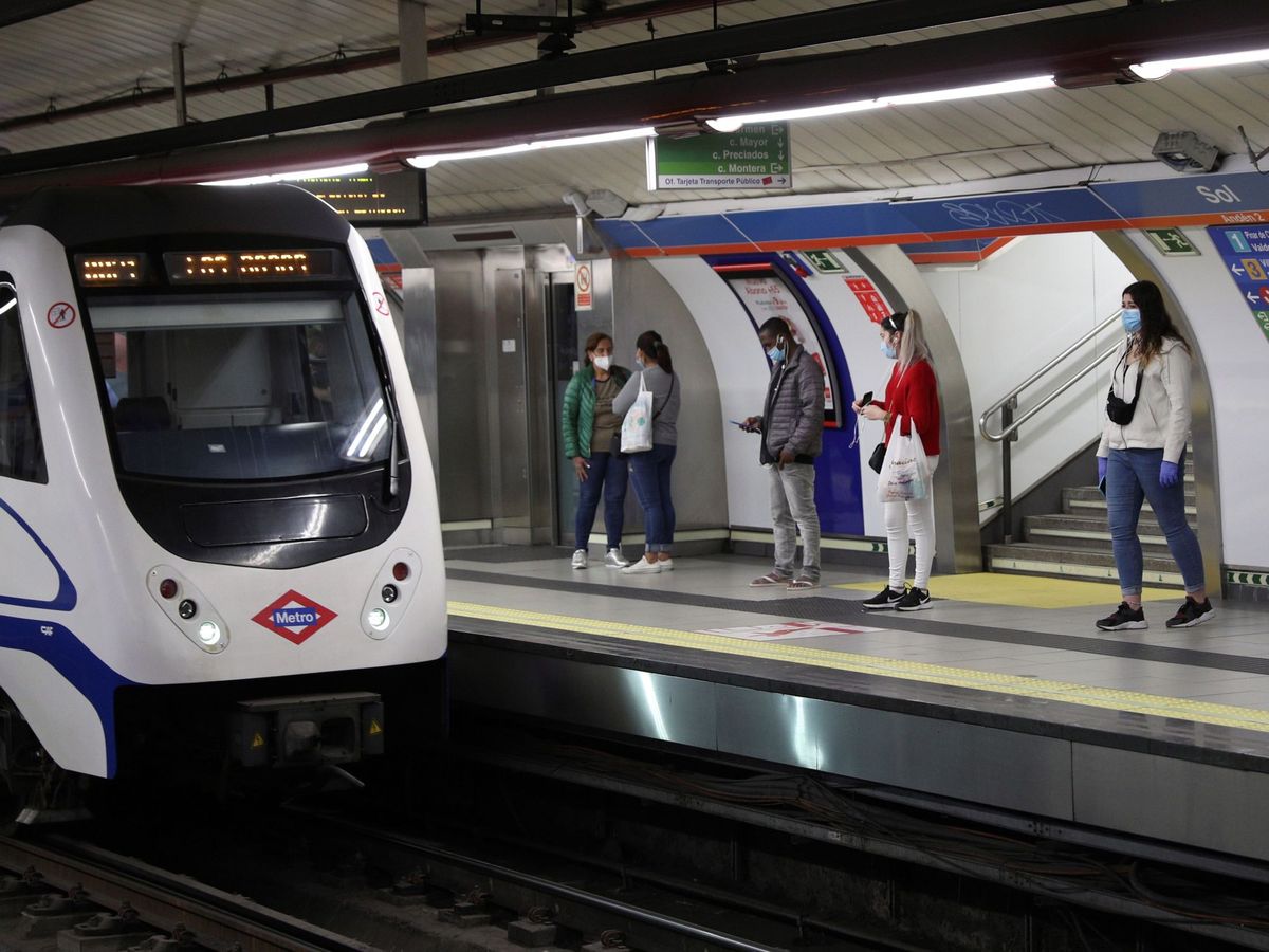 Foto: La Línea 9 del Metro de Madrid cerrará la semana que viene: esta es la fecha y los tramos afectados. (EFE / Rodrigo Jimenez)