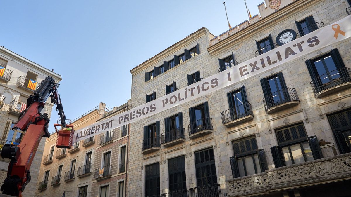 Los CDR abandonan el Ayuntamiento de Girona tras ocuparlo por discrepancias