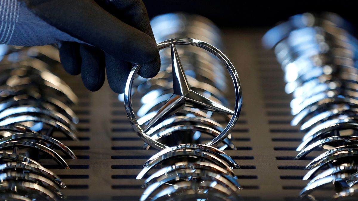 Daimler recorta un 67% su beneficio en 2019 y realizará despidos en todo el mundo