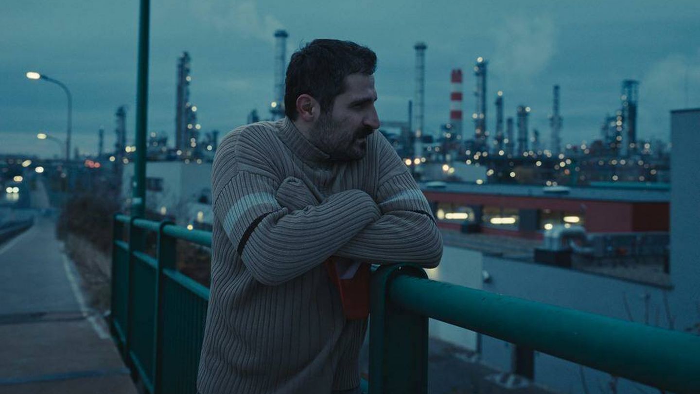 Presentada en la competición de Cannes, la película “R.M.N.” dirigida por Cristian Mungiu se inspiró en un caso de discriminación contra trabajadores extranjeros en Rumanía. Foto: MobraFilms.