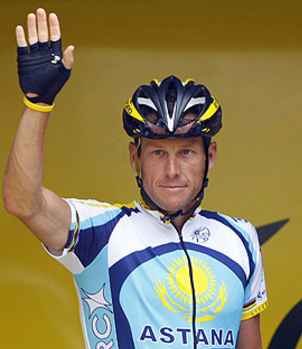 Foto: Armstrong pagó más de un millón de dólares al doctor Ferrari para mantener la trama de dopaje