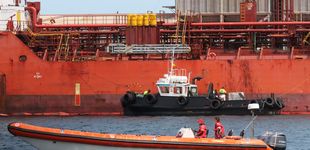 Post de El buque K Onset vertió más de 27 toneladas de fuel en el puerto de Ceuta