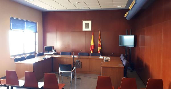 Foto: Una sala de juicios en la escuela judicial de Barcelona. (R. M.)
