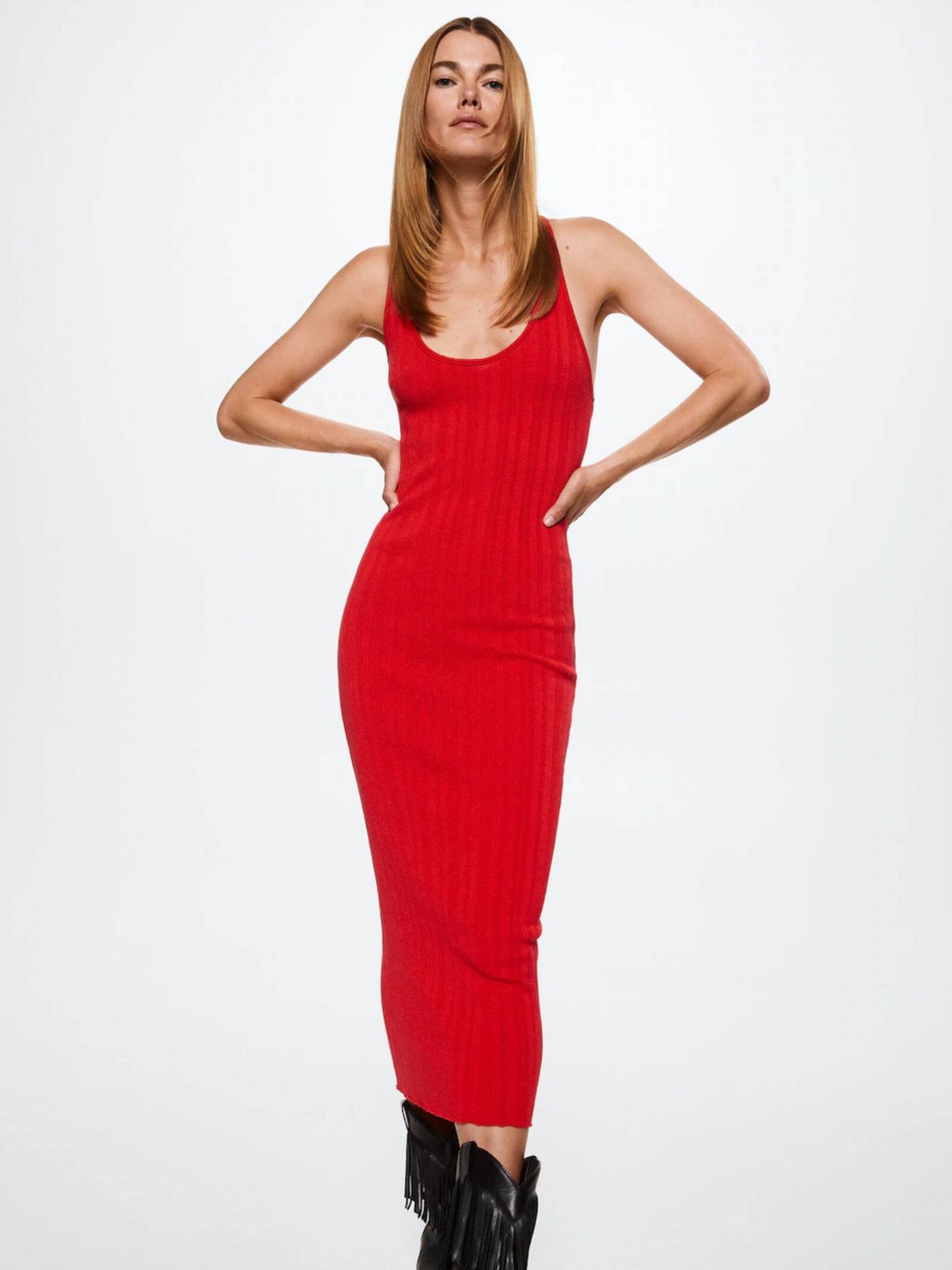 Mus desierto basura Mango levanta pasiones con sus 3 nuevos vestidos rojos por menos de 50 euros