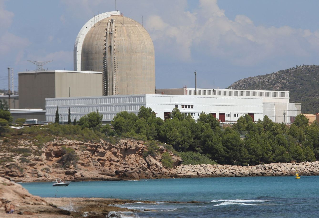 La central nuclear de Vandellós, en Tarragona. (EFE)