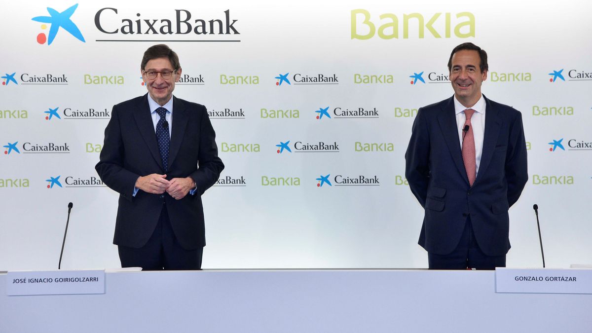 El experto independiente se pronuncia esta semana sobre la fusión 'CaixaBankia'