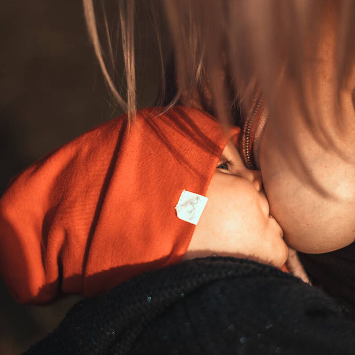 Tienda Multimarcas Caramelo - ¿Es recomendable el uso de pezoneras en la  lactancia materna?. No 🙅 👉Las pezoneras son usadas por muchas madres  porque sus bebés no agarran bien el seno materno