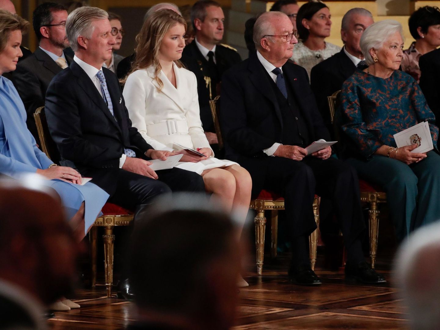 Los reyes con Alberto, Paola y Elisabeth. (Reuters)