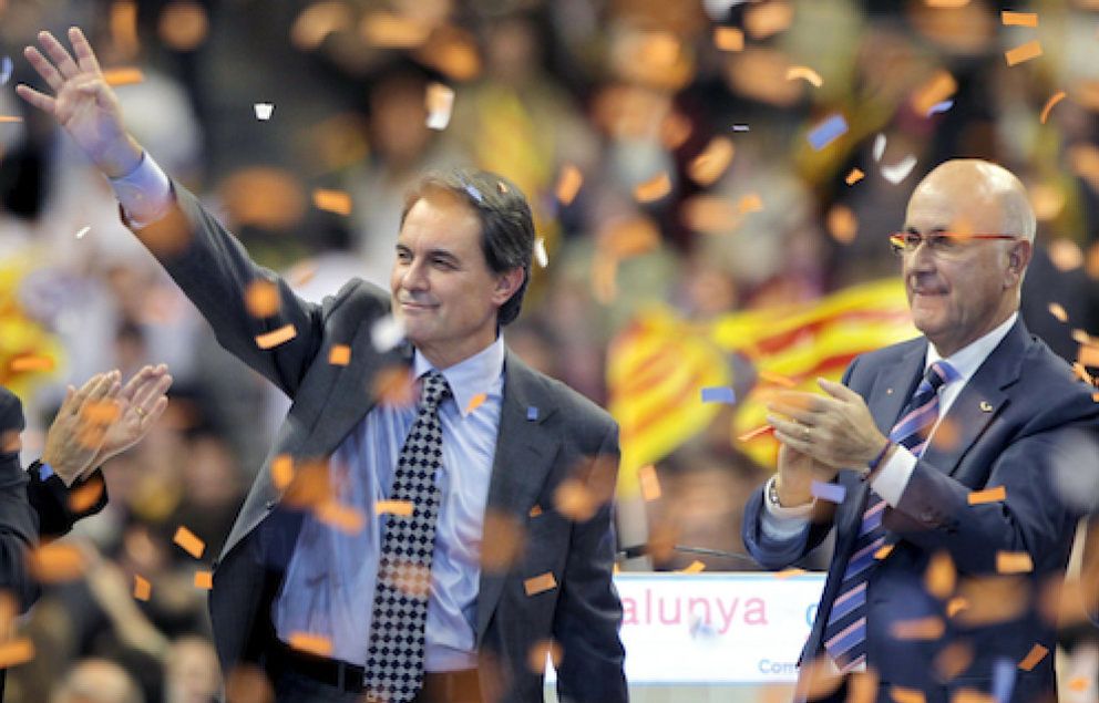 Foto: CiU se prepara para apretar las tuercas al Gobierno central tras su victoria en Cataluña