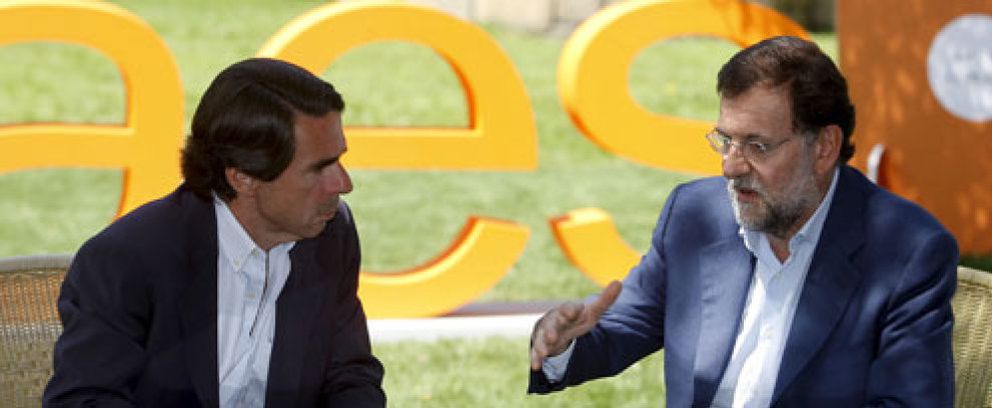 Foto: Rajoy acusa a Zapatero de haber jugado al "aprendiz de brujo" con el Estatut