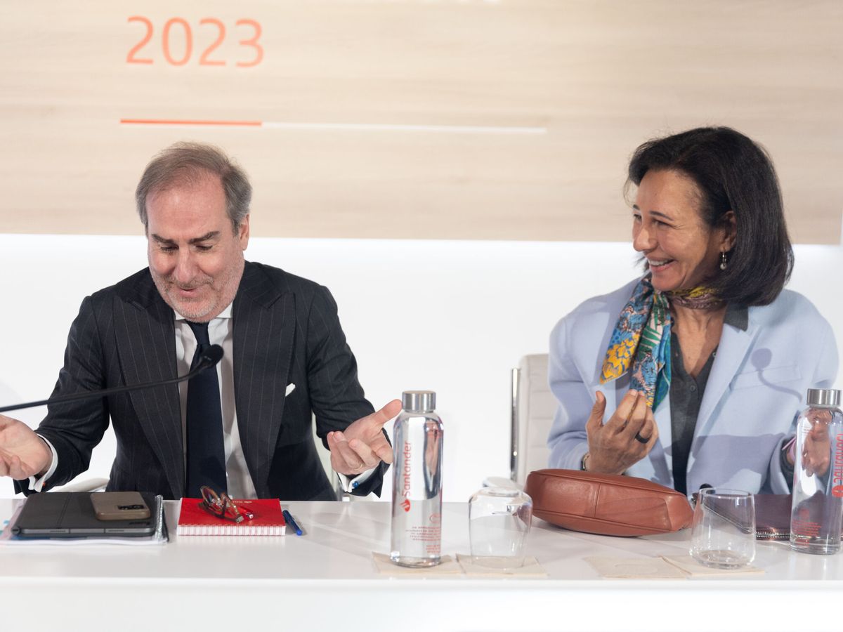 Foto: Héctor Grisi, consejero delegado del Santander, y Ana Botín, presidenta. (Europa Press / Parra)