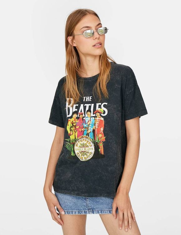 Camiseta Beatles.