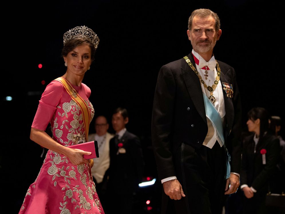 Foto: La reina Letizia y el rey Felipe, en la cena de gala. (Reuters)