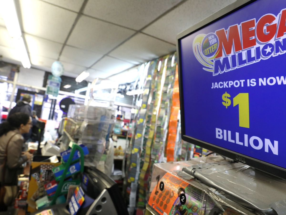 Foto: En Estados Unidos hay decenas de juegos de lotería diferentes (Reuters/Mike Sugar)