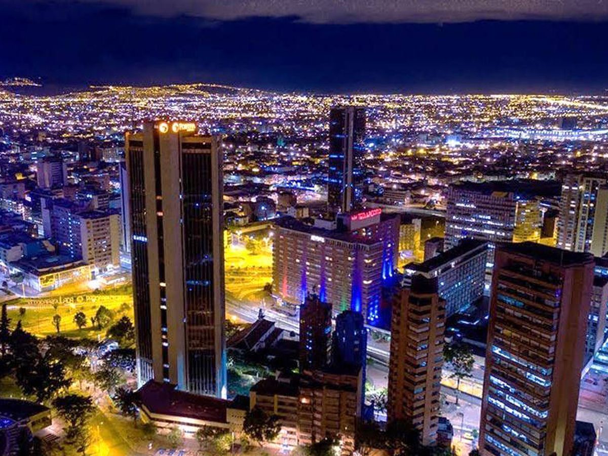 Foto: Área metropolitana de Bogotá, una de las ciudades que más triunfan en el informe. (Wikipedia)