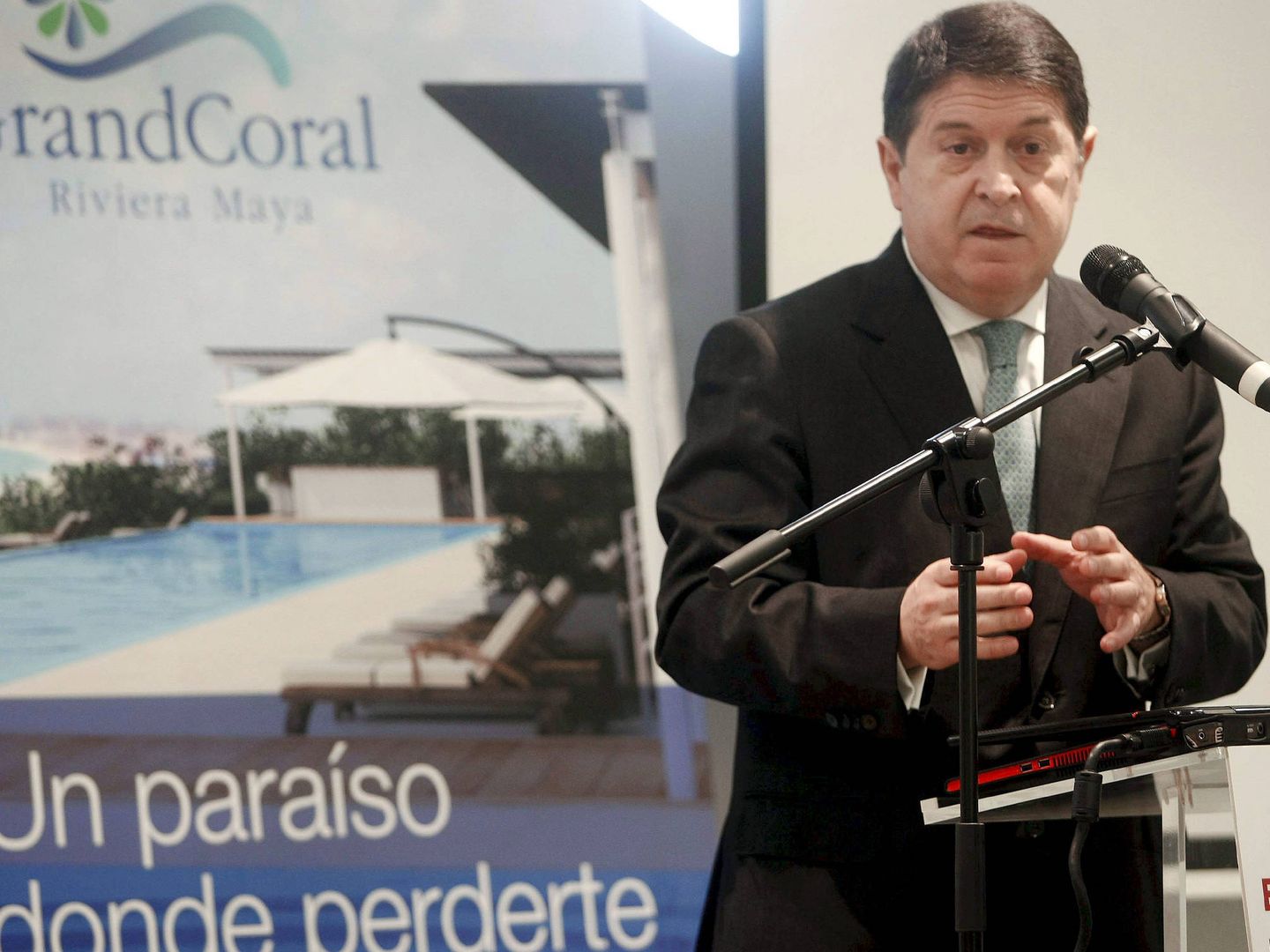 José Luis Olivas, expresidente de Bancaja, en la presentación del proyecto Grand Coral, en 2008.