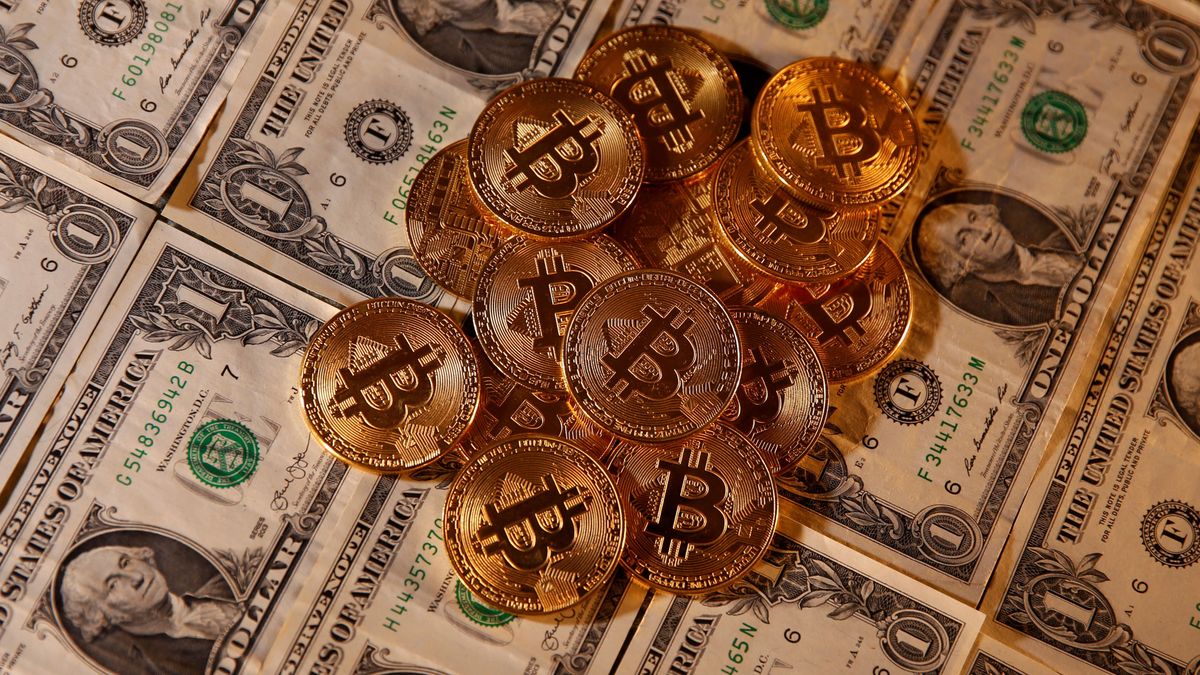 Bitcoin, ese absurdo que vuelve a cotizar a 10.000 USD