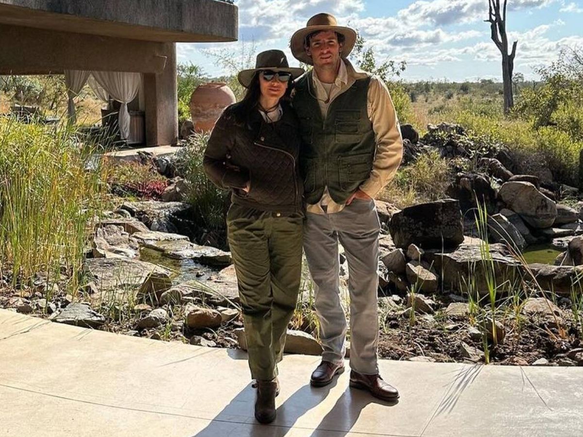 Foto: Tamara e Íñigo han estado de safari, pero también han vivido momentos románticos. (Instagram/@tamara_falco)