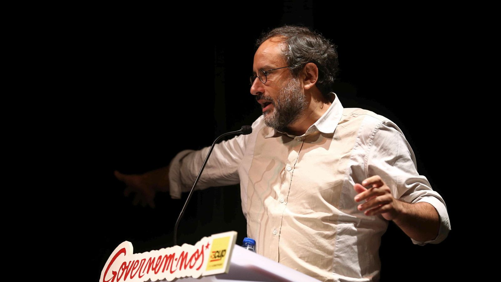 Foto: El candidato a la presidencia de la Generalitat por la CUP, Antonio Baños. (EFE)