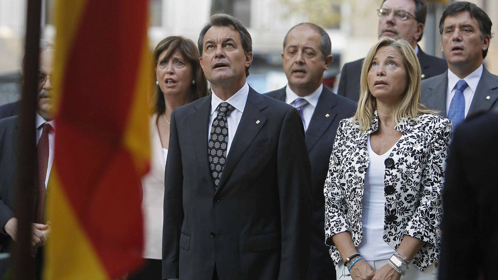 Foto: Artur Mas junto a la exvicepresidenta, Joana Ortega, y la exconsellera de Educación, Irene Rigau. (Efe) 