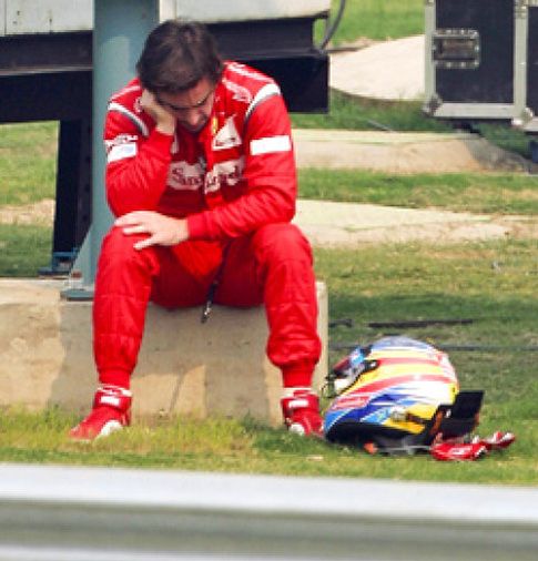 Foto: Alonso no arriesgará en la India para adelantar por una pista de "hielo"