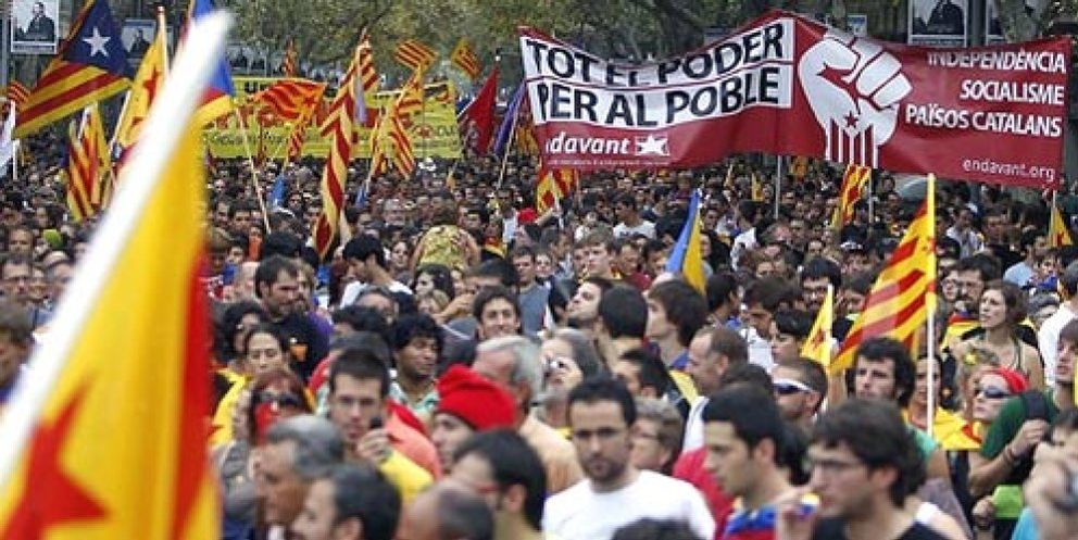 Foto: División entre independentistas y nacionalistas moderados por 'controlar' la Diada