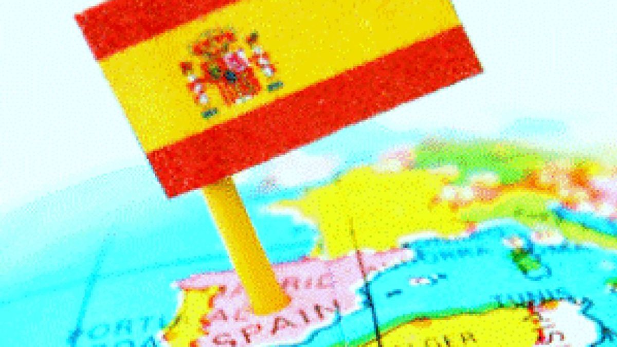 Moody's reitera la triple A de España y acusa al mercado de "confusión" al compararla con Grecia-Portugal
