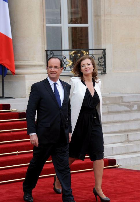 Foto: Francois Hollande y su pareja, en una fotografía de archivo (I. C)