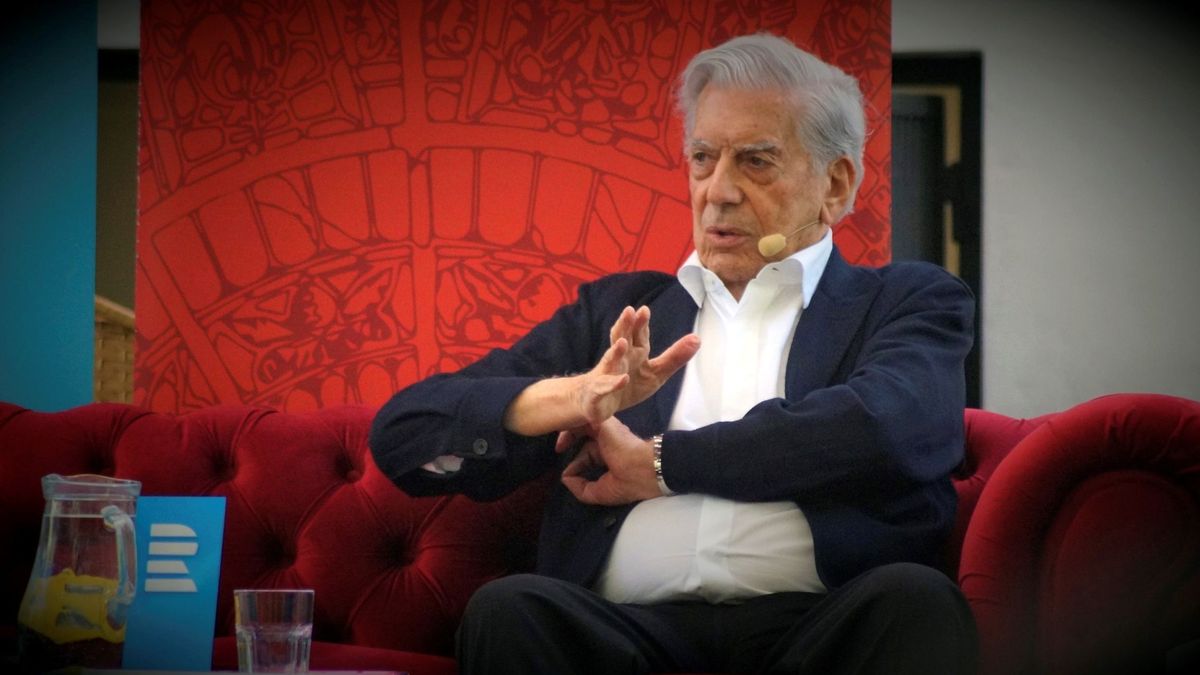Escritoras y editores contra el machismo de la Bienal de Novela Mario Vargas Llosa