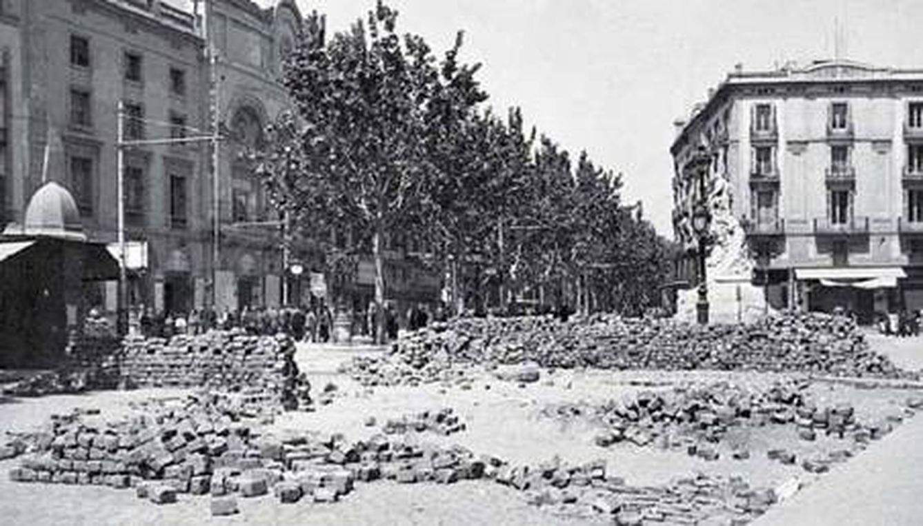 Barricadas en Barcelona durante los sucesos de mayo de 1937