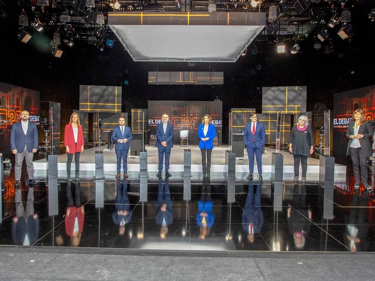 Foto: Los candidatos del 14-F recrudecen sus reproches en un bronco debate en TV3. (Europa Press)