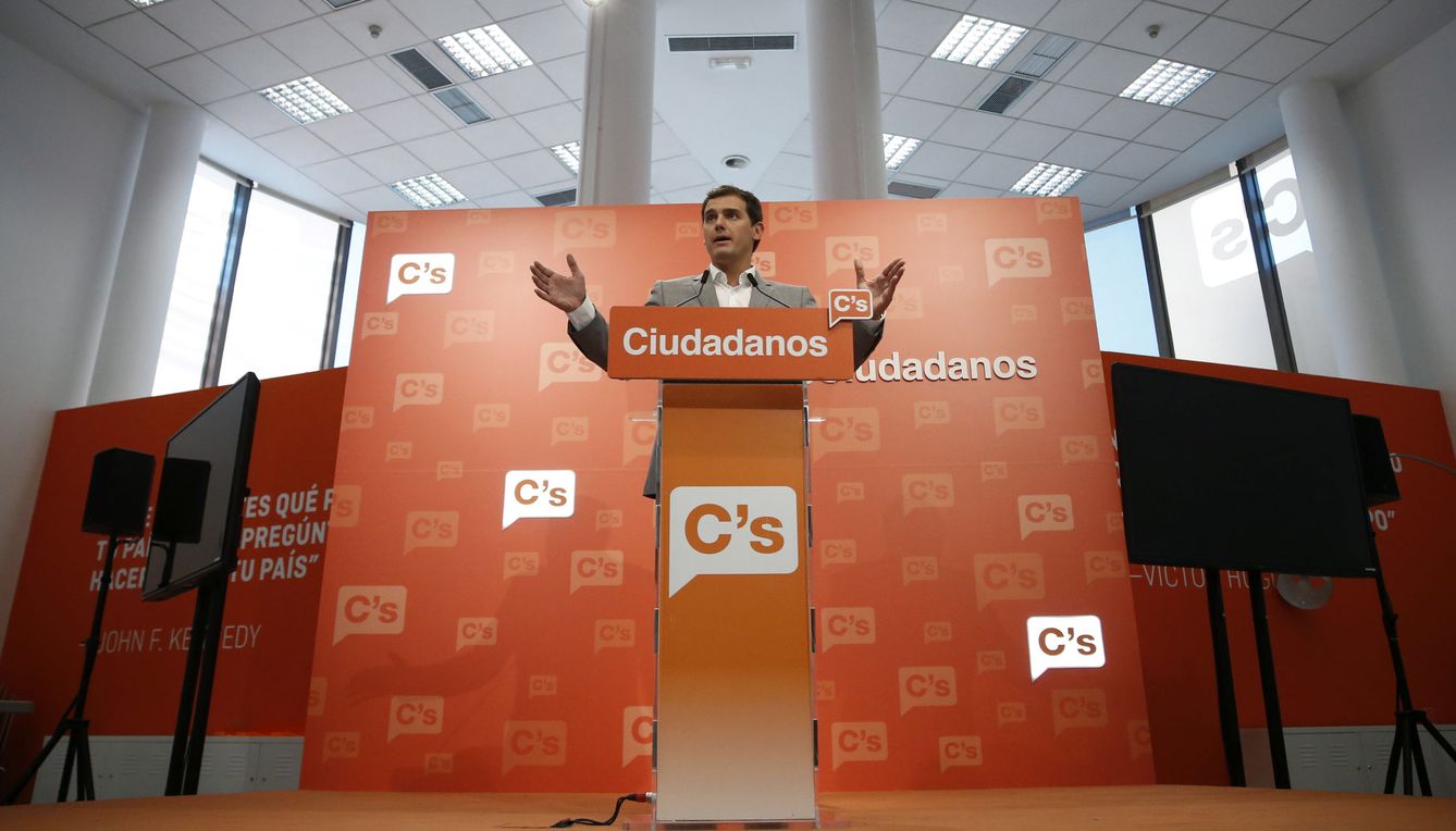 El líder de Ciudadanos, Albert Rivera, tras la reunión de la ejecutiva de su partido, este lunes en Madrid. (EFE)