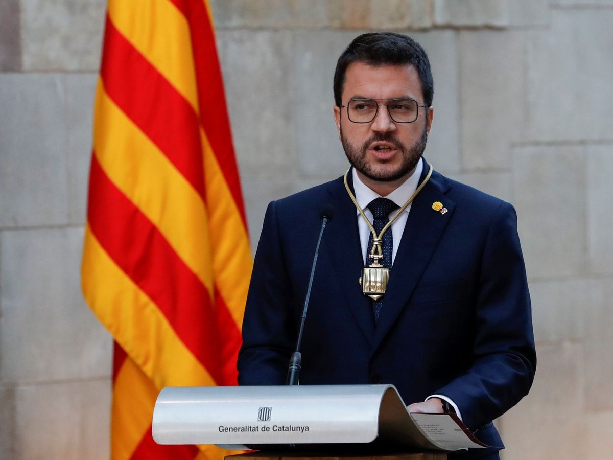 Foto: Pere Aragonès (c), investido presidente de la Generalitat. (EFE)
