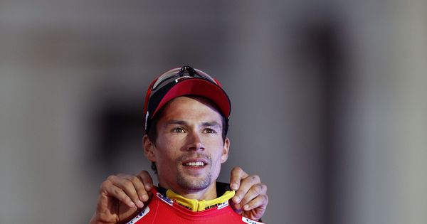 Foto: Roglic, con el maillot rojo como campeón de la Vuelta a España. (EFE)