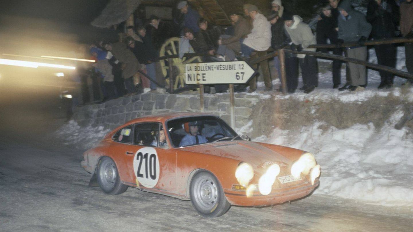 Elford, demostró con su victoria en el Rallye de Montecarlo las capacidades del Porsche 911 en unas condiciones nada fáciles. (Foto: Porsche AG)