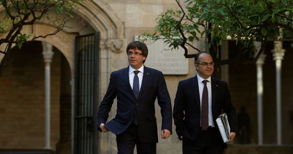 Foto: Carles Puigdemont y Jordi Turull. (Reuters)
