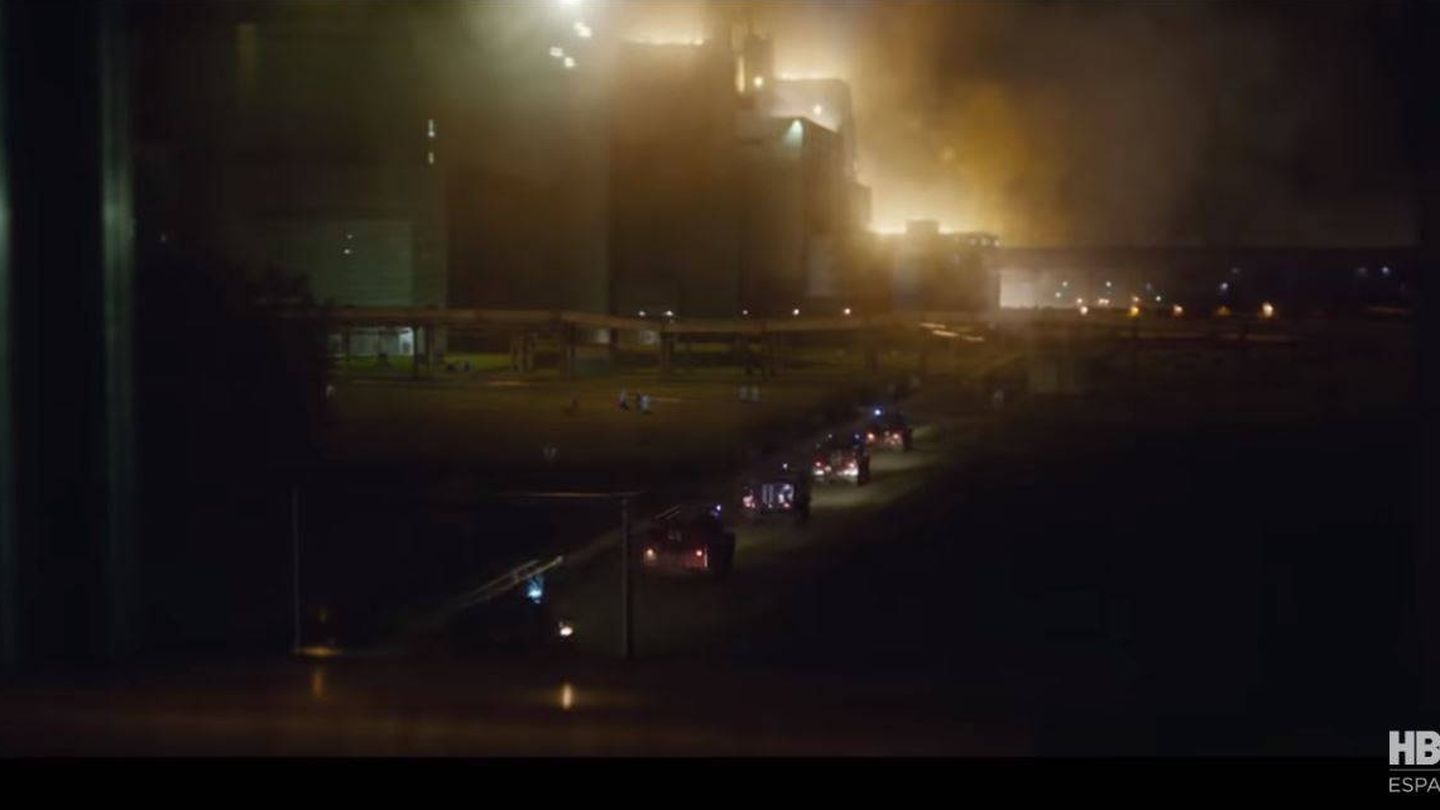 Imágenes de la explosión de la central de Chernóbil. (HBO)