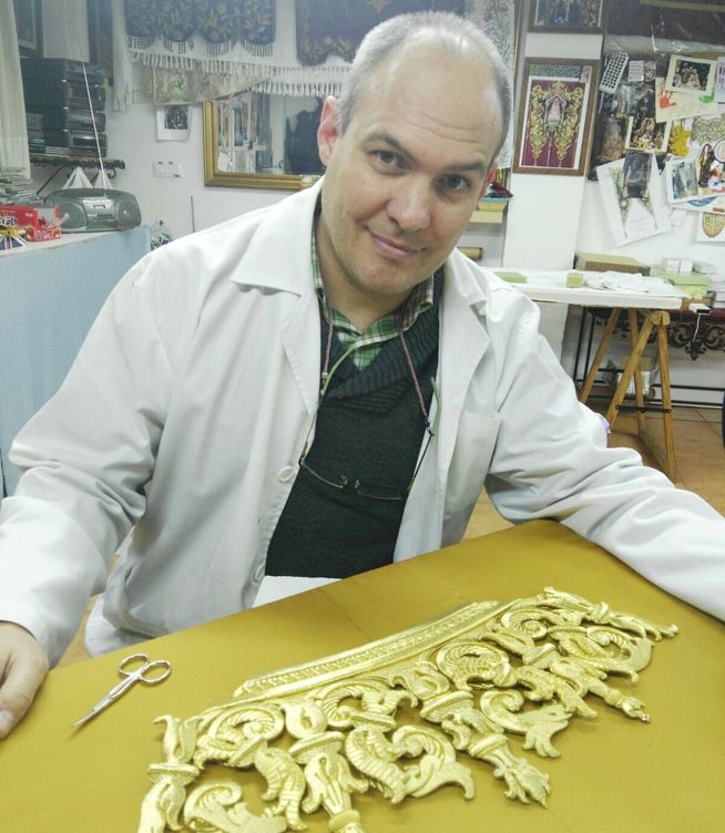 Pedro Palenciano en su taller de Andújar. (Cedida)