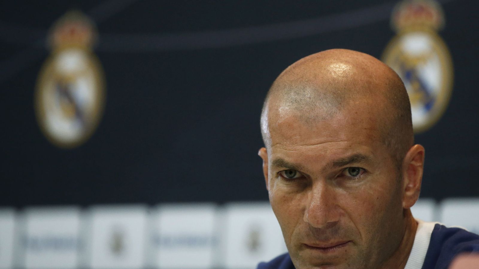 Foto: Zinedine Zidane durante una rueda de prensa (Juan Carlos Hidalgo/EFE)
