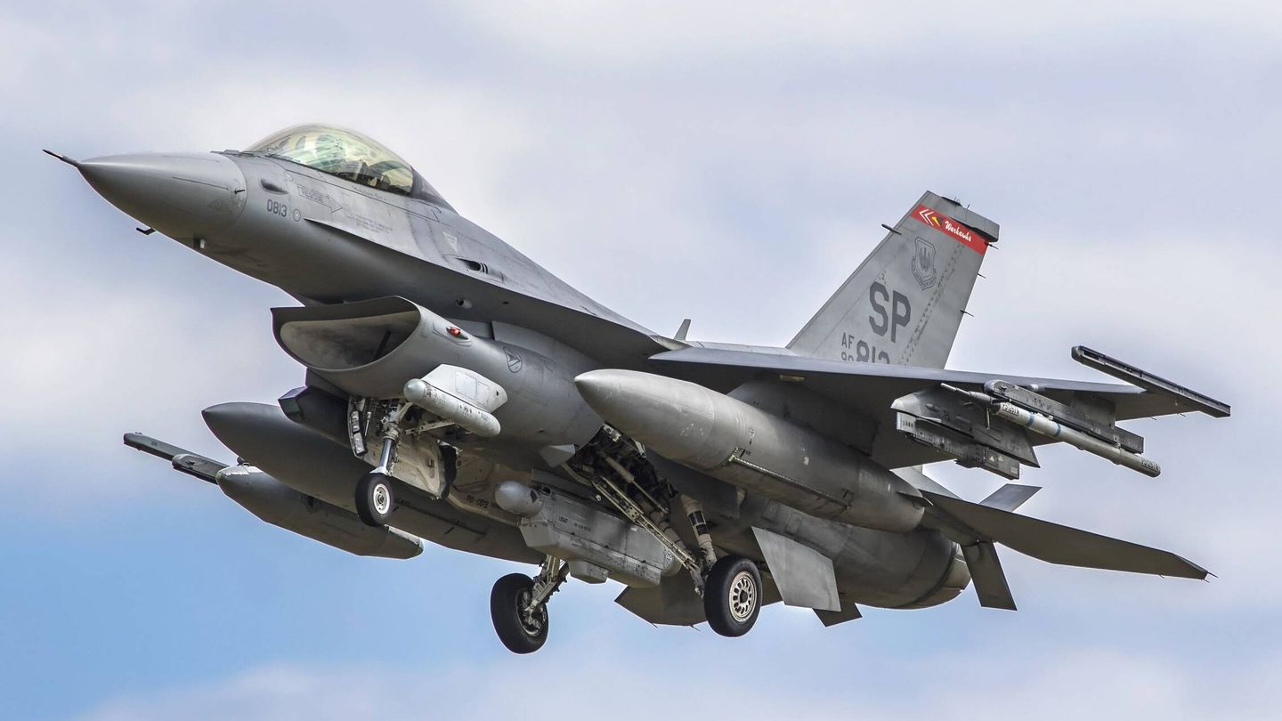 F-16 desplegados en Europa. (USAF)