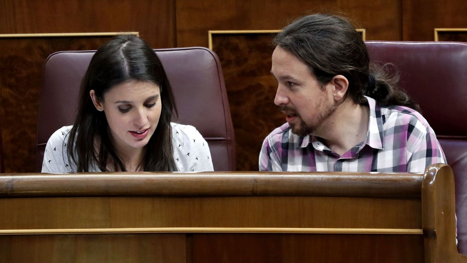 Foto: Irene Montero y Pablo Iglesias, en el Congreso de los Diputados. (EFE)