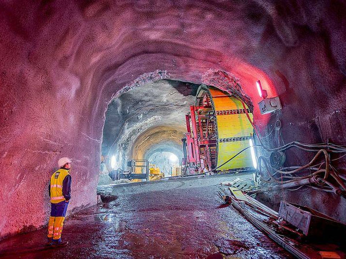Foto: Construcción de túneles. 