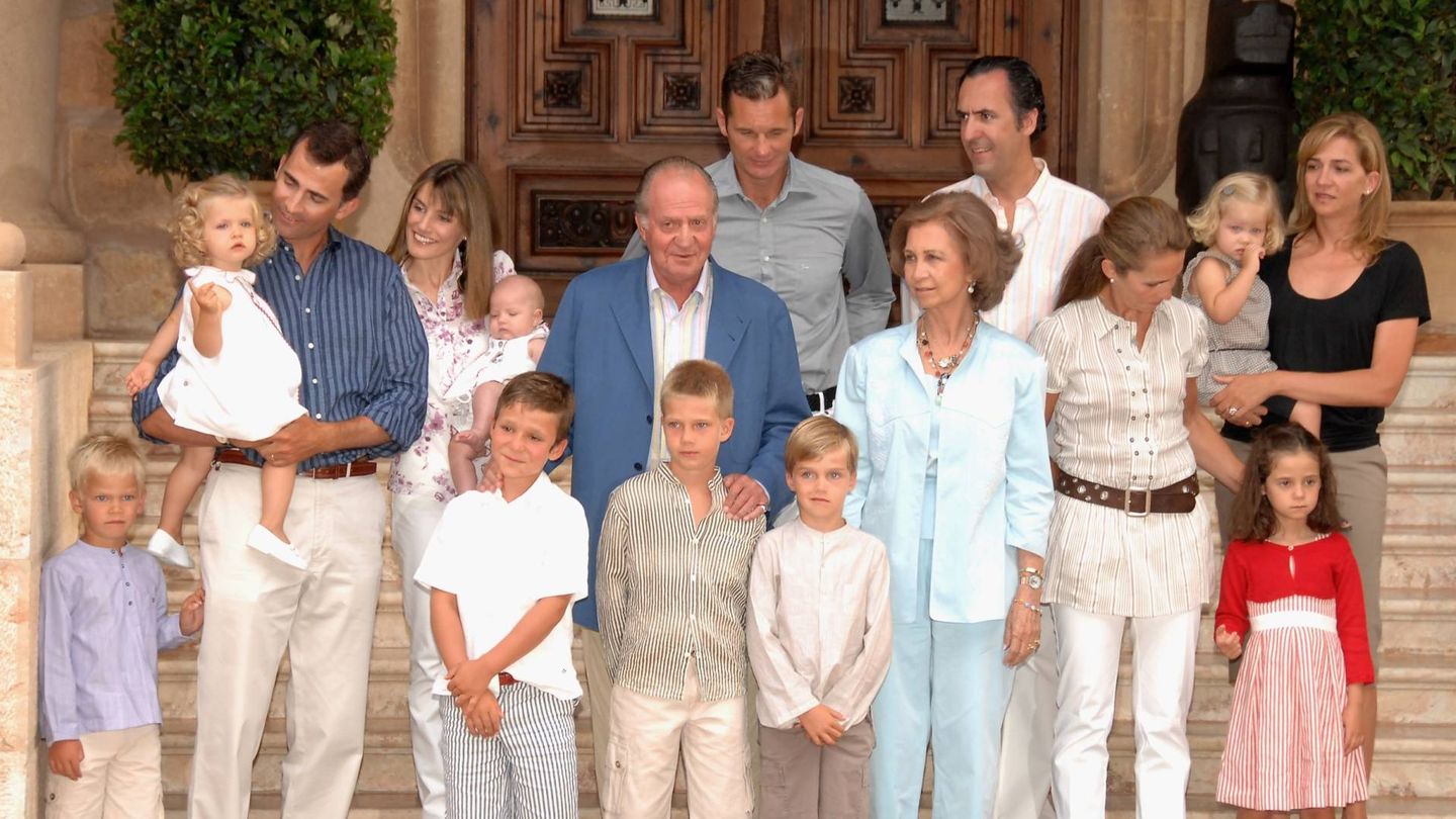 Posado de la Familia Real en 2007. (Getty)