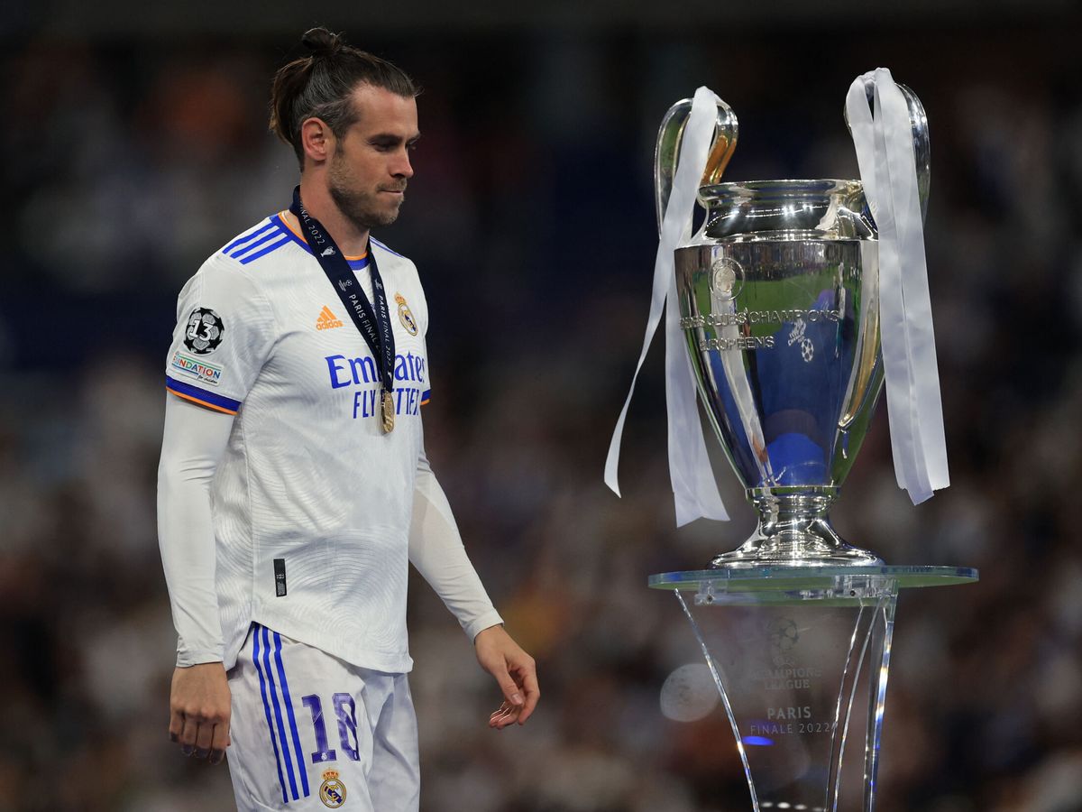Foto: Bale, tras ganar la Champions con el Madrid. (Reuters/Lee Smith)