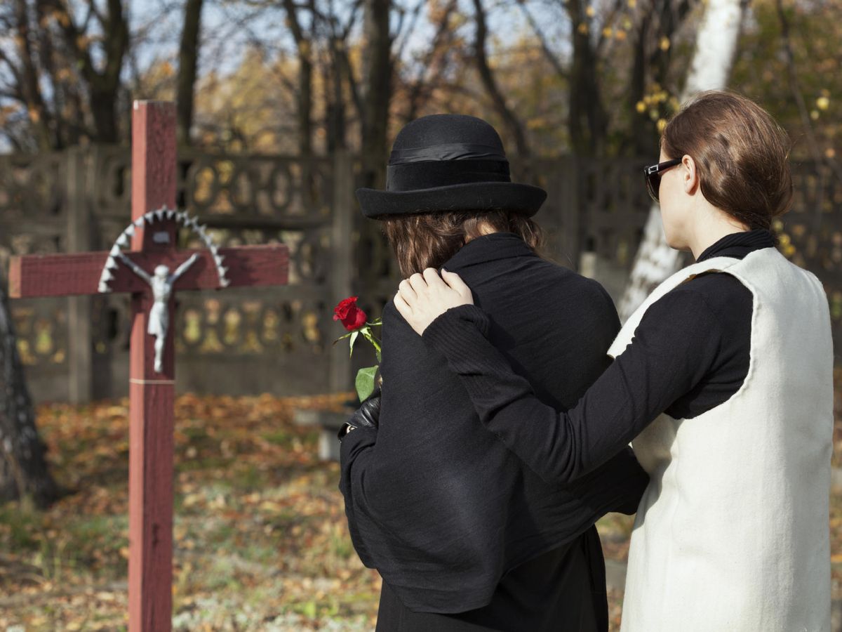 Foto: La empresa organiza tu propio funeral para renacer de tus cenizas (iStock)
