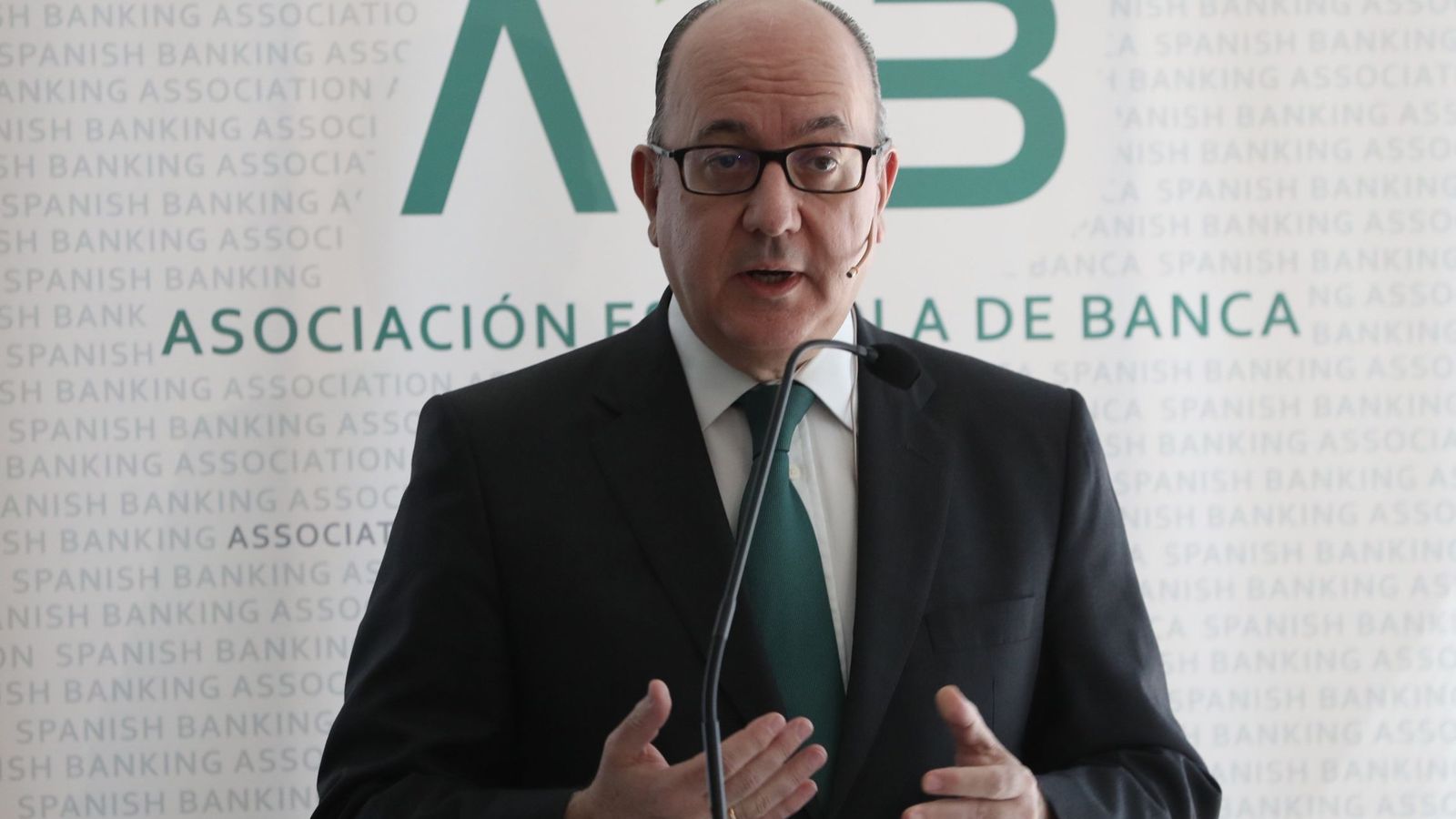 Foto: José María Roldán, presidente de la AEB. (EFE)