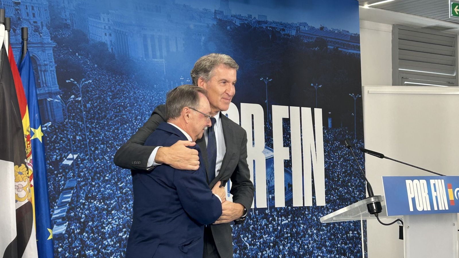Alberto Núñez Feijóo: "Mi primer encargo concreto será recuperar la normalidad en la ciudad de Ceuta y será la primera carpeta en la mesa del consejo de ministros"