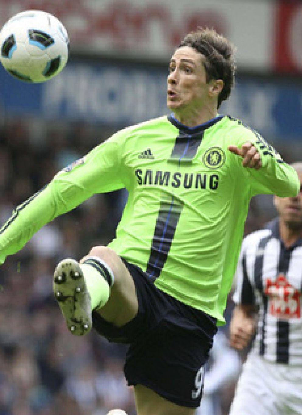 Foto: El Chelsea golea pero Torres no consigue romper su sequía particular