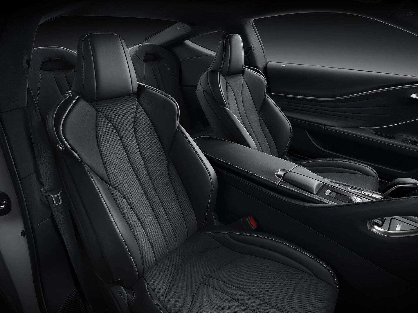 Lexus ofrece nuevas configuraciones interiores en su gama LC.